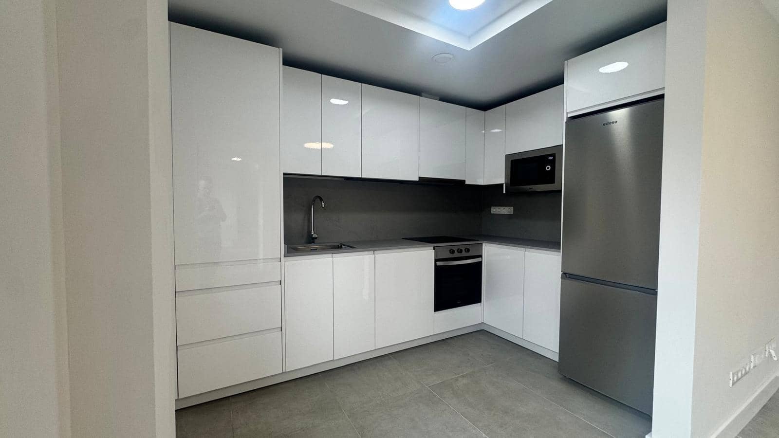 2 soveværelse Lejlighed til leje i Las Palmas de Gran Canaria - € 1.300 (Ref: 9882322)
