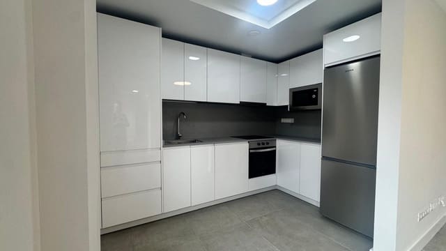 2 soveværelse Lejlighed til leje i Isleta, Las Palmas de Gran Canaria - € 1.300 (Ref: 9882322)