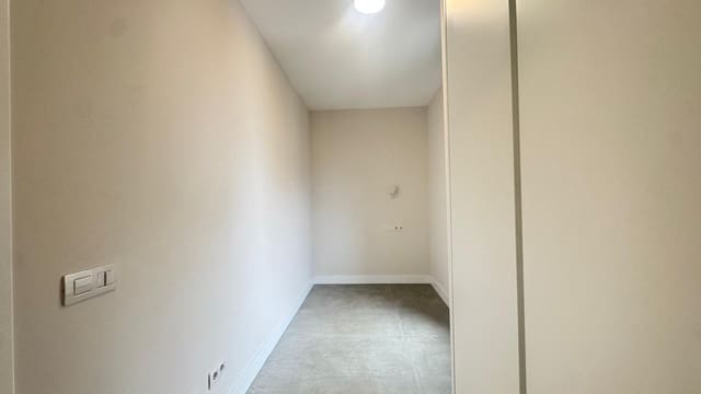 2 soveværelse Lejlighed til leje i Isleta, Las Palmas de Gran Canaria - € 1.300 (Ref: 9882322)