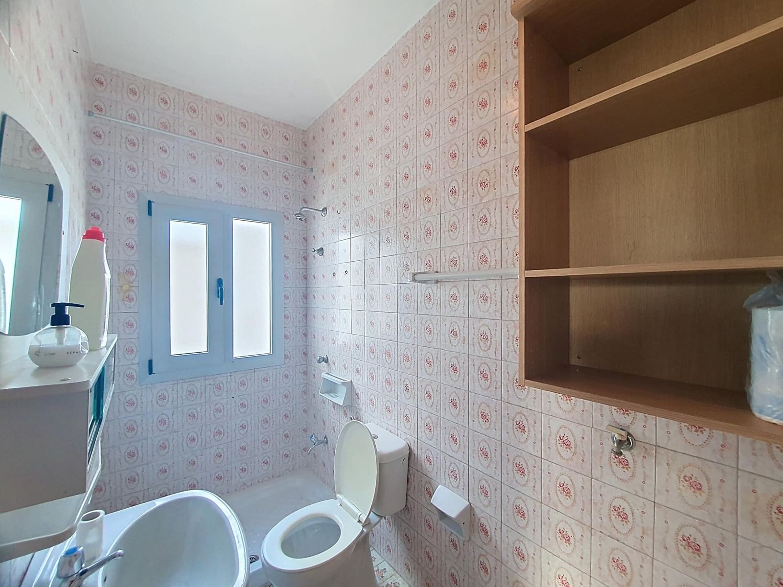 4 bedroom Flat for sale in Las Palmas de Gran Canaria - € 250,000 (Ref: 9882323)