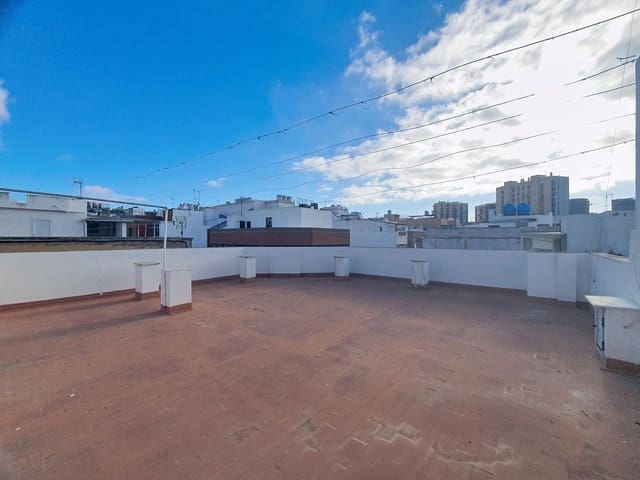 4 soverom Leilighet til salgs i Schamann - Rehoyas, Las Palmas de Gran Canaria - € 250 000 (Ref: 9882323)