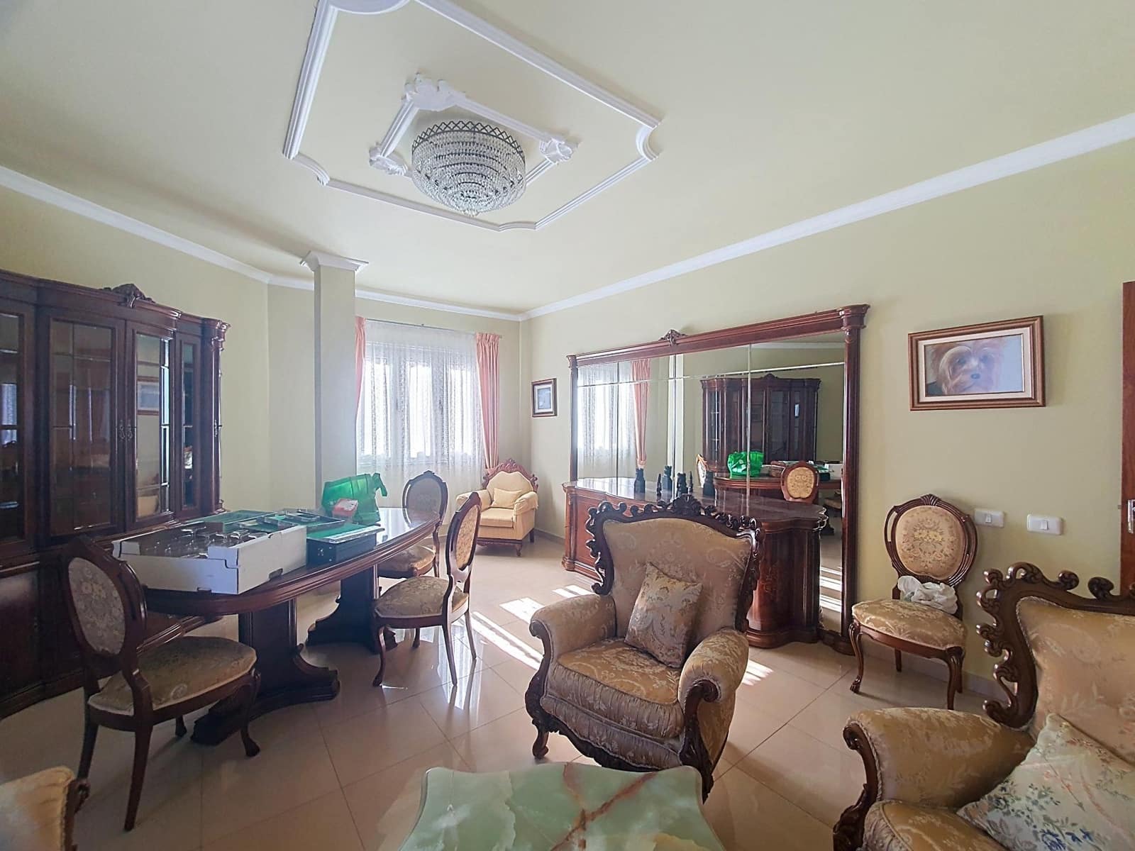 4 bedroom Flat for sale in Las Palmas de Gran Canaria - € 250,000 (Ref: 9882323)