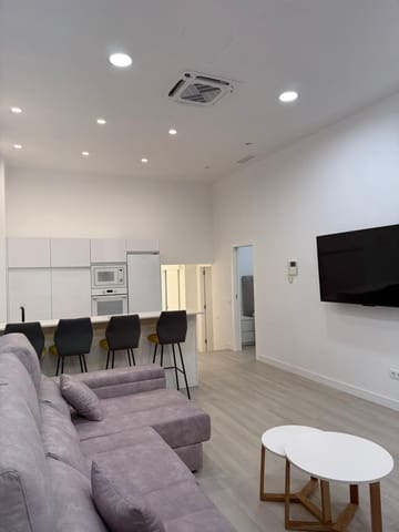 2 sypialnia Mieszkanie do wynajęcia w Las Palmas de Gran Canaria - 1 500 € (Ref: 9882325)