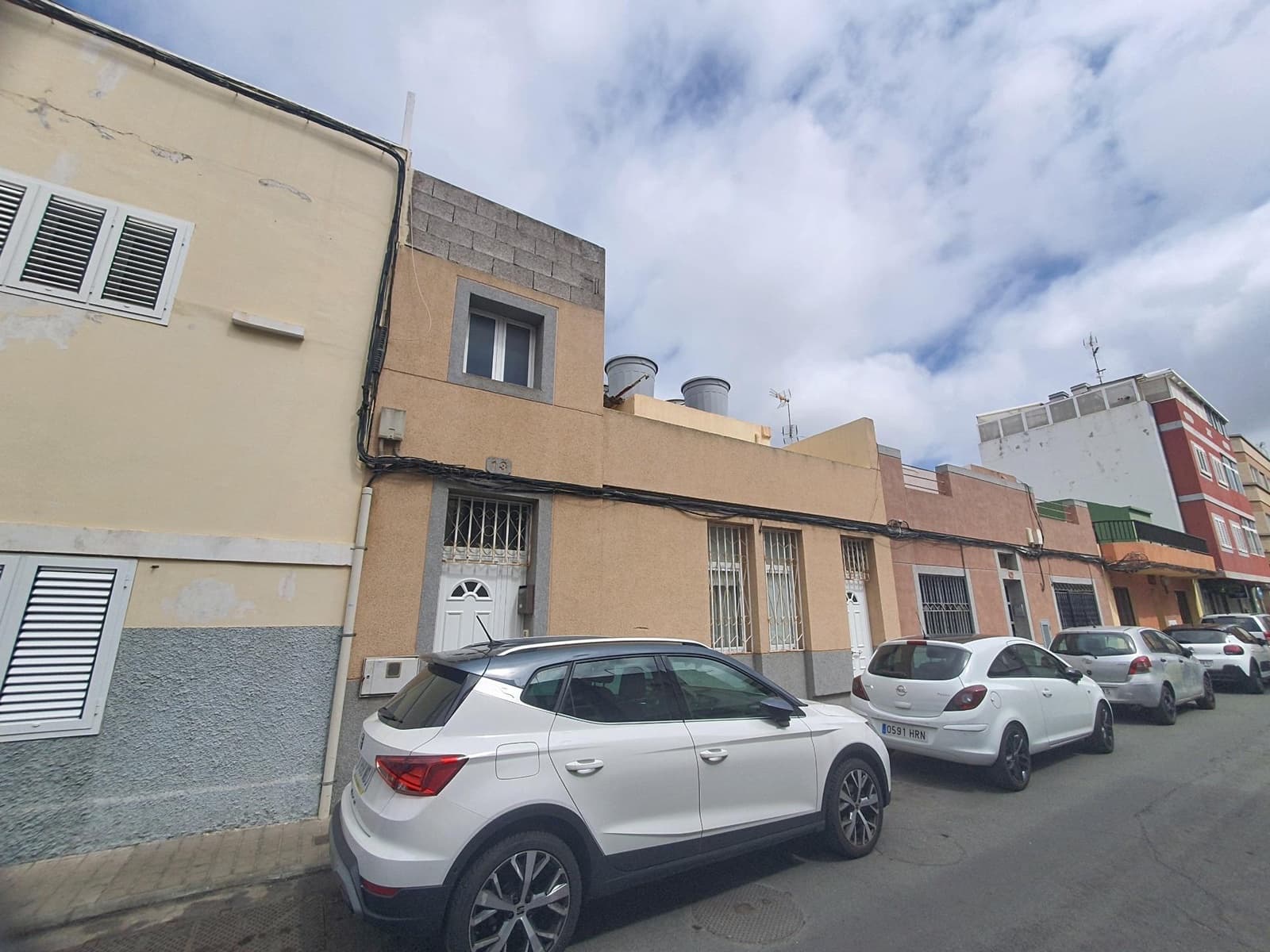 5 sypialnia Dom na sprzedaż w Las Palmas de Gran Canaria z garażem - 490 000 € (Ref: 9892494)