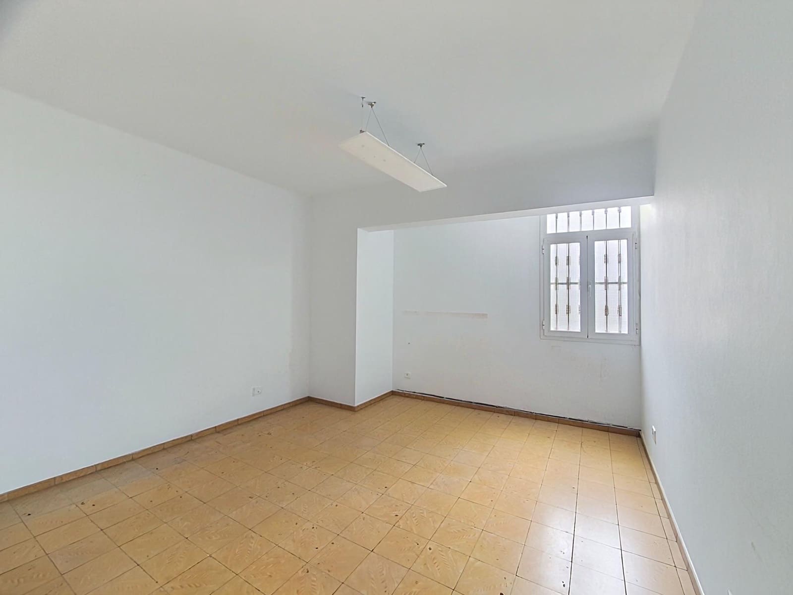 5 sypialnia Dom na sprzedaż w Las Palmas de Gran Canaria z garażem - 490 000 € (Ref: 9892494)