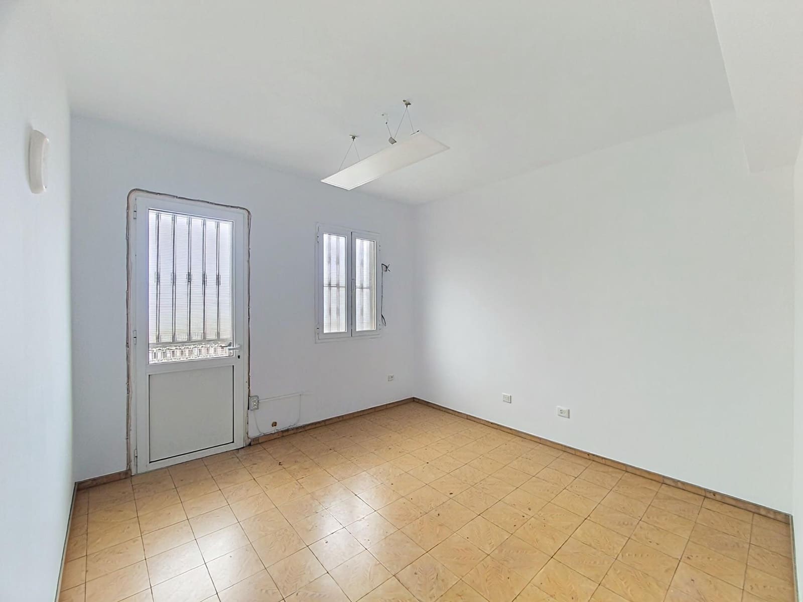 5 sypialnia Dom na sprzedaż w Las Palmas de Gran Canaria z garażem - 490 000 € (Ref: 9892494)