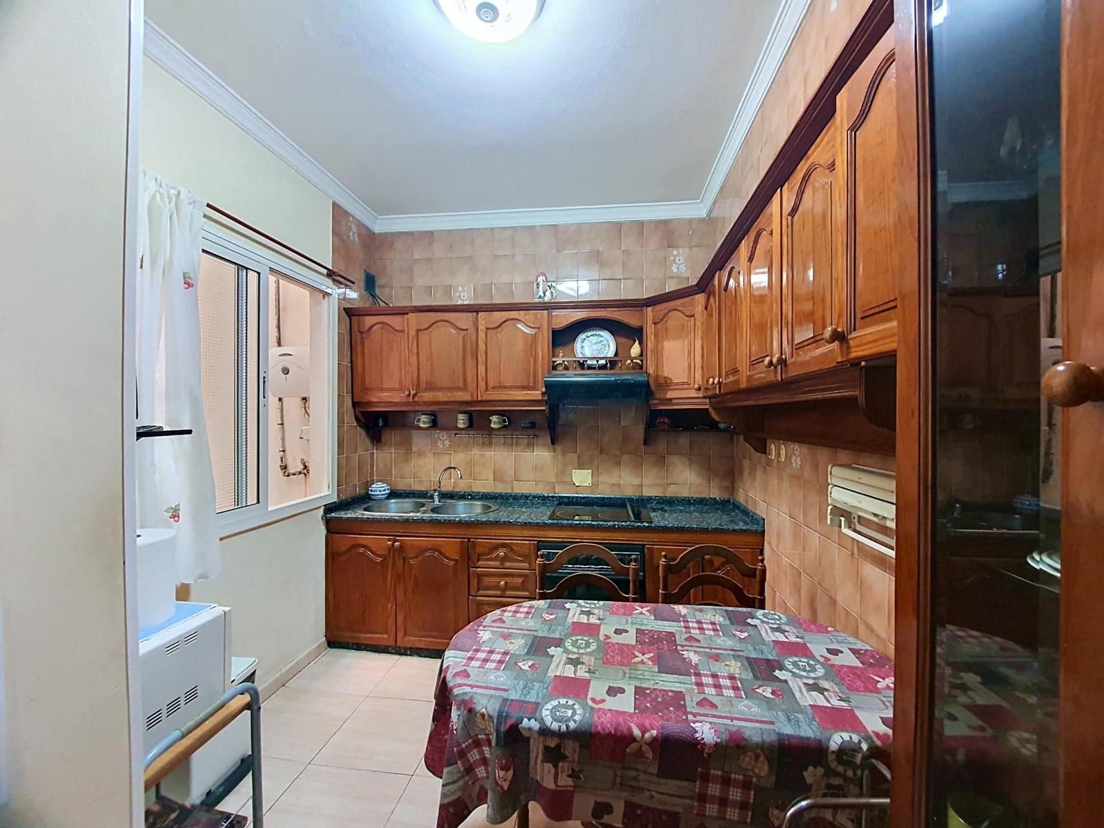 5 sypialnia Dom na sprzedaż w Las Palmas de Gran Canaria z garażem - 490 000 € (Ref: 9892494)