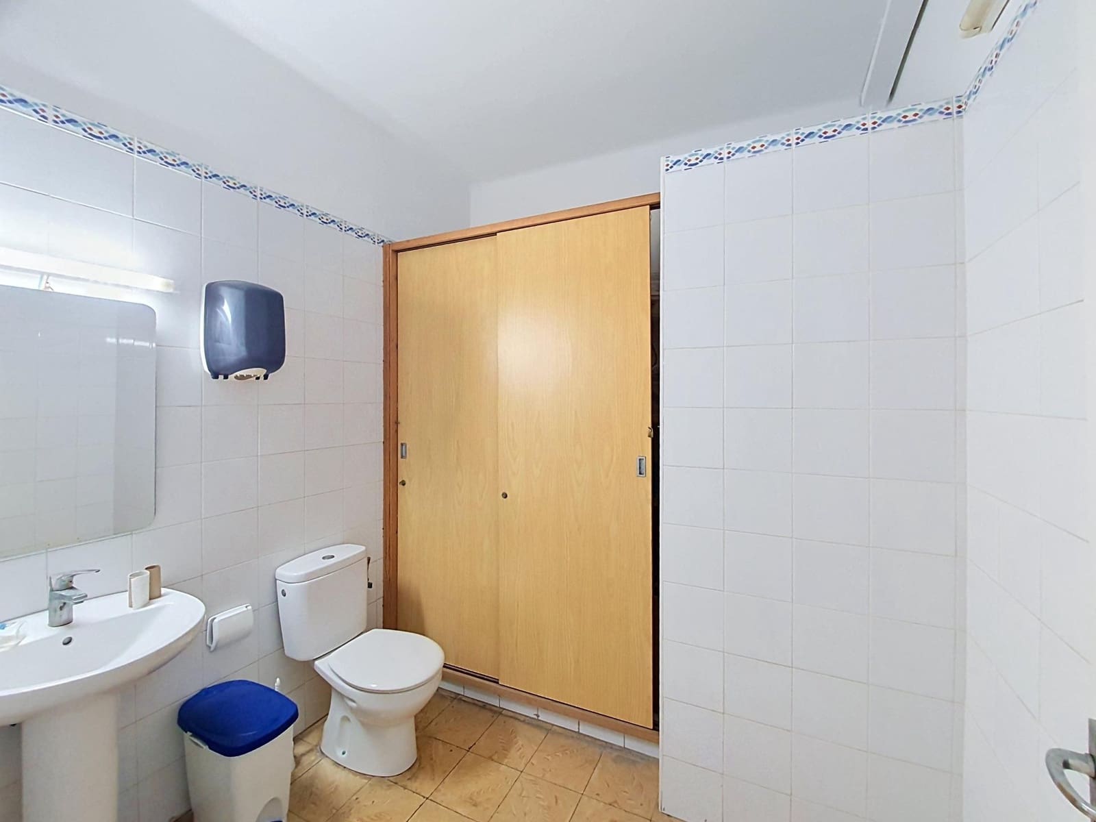 5 slaapkamer Huis te koop in Las Palmas de Gran Canaria met garage - € 490.000 (Ref: 9892494)