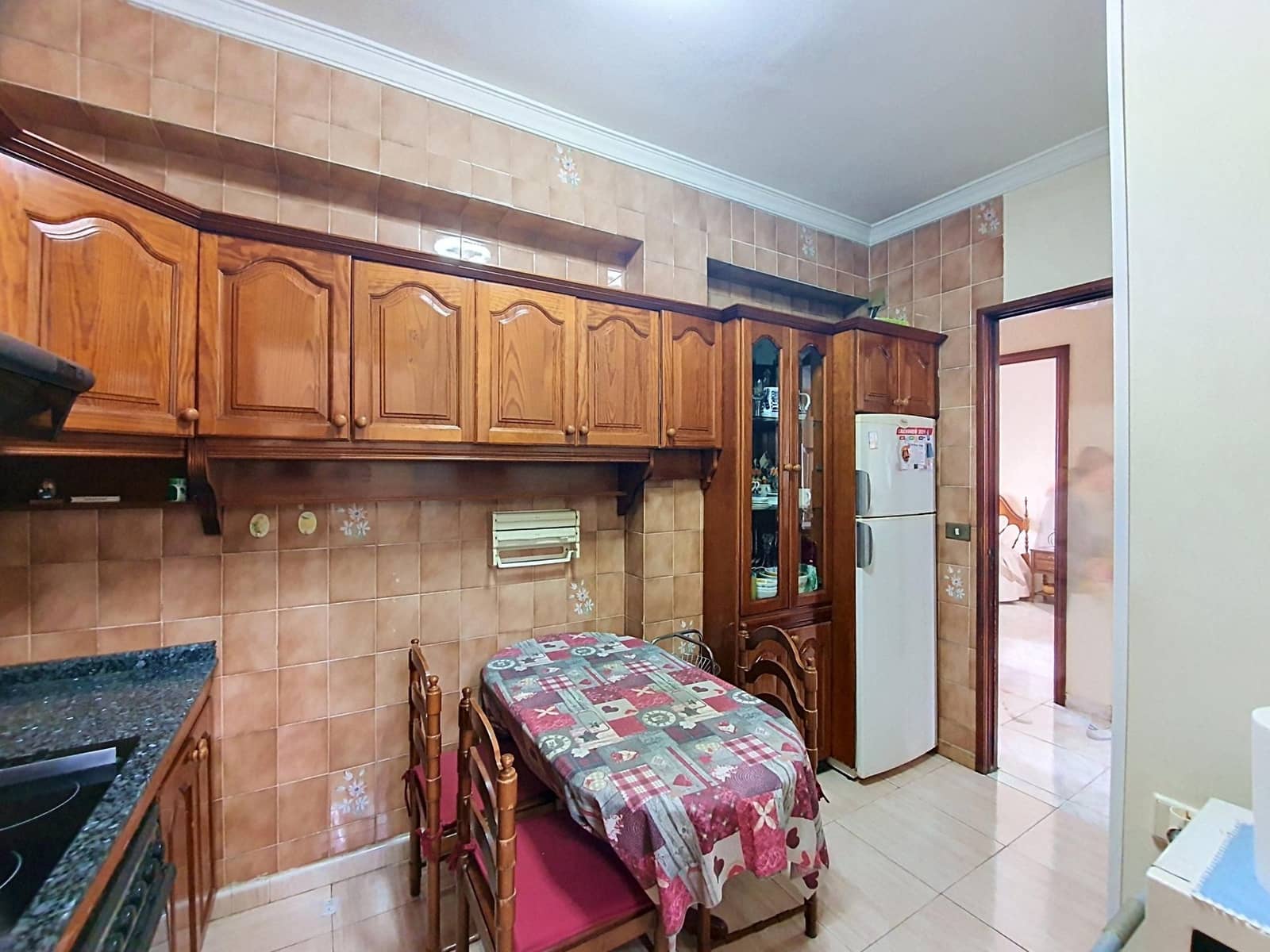5 slaapkamer Huis te koop in Las Palmas de Gran Canaria met garage - € 490.000 (Ref: 9892494)