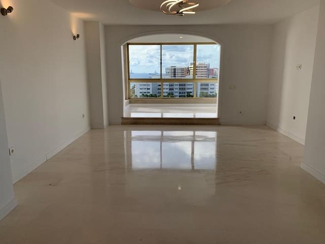 Piso de 4 habitaciones en Arenales - Lugo - Avda. Marítima, Las Palmas de Gran Canaria en alquiler - 1.975 € (Ref: 9898921)