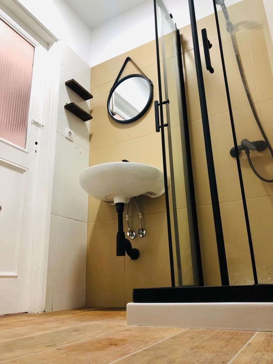 Studio for rent in Las Palmas de Gran Canaria - € 850 (Ref: 9927527)