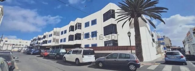 2 soveværelse Lejlighed til salg i Corralejo, La Oliva - € 225.000 (Ref: 9936478)