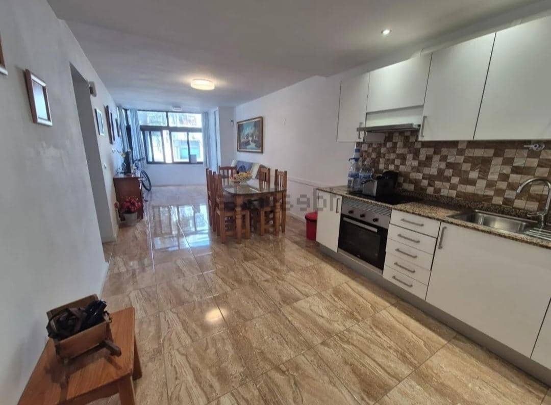 2 soveværelse Lejlighed til salg i Corralejo - € 225.000 (Ref: 9936478)