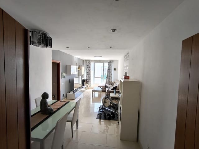 Appartement de 3 chambres à louer à Siete Palmas, Las Palmas de Gran Canaria avec garage - 1 100 € (Ref: 9942626)