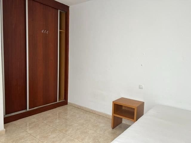 2 makuuhuone Asunto vuokrattavana paikassa Las Palmas de Gran Canaria mukana 
autotalli - 1 000 € (Ref: 9942627)