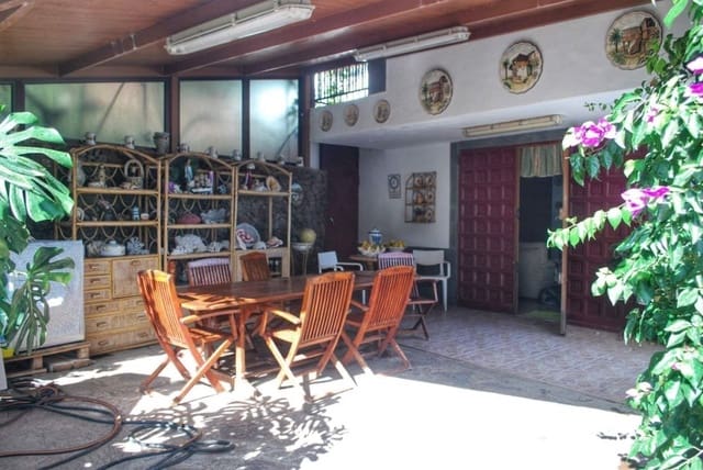 5 soveværelse Villa til salg i San Miguel de Abona med swimmingpool garage - € 1.044.000 (Ref: 8681972)