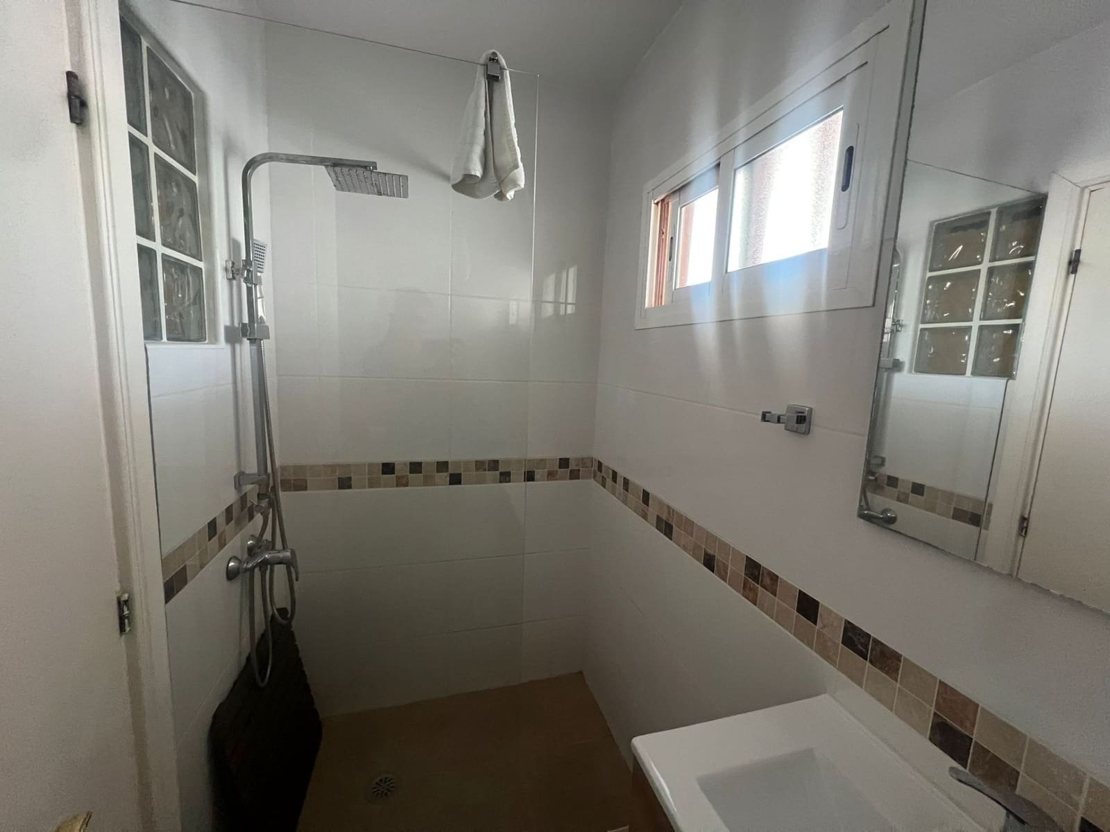 2 sovrum Lägenhet till salu i Costa Adeje med pool - 385 000 € (Ref: 8766463)