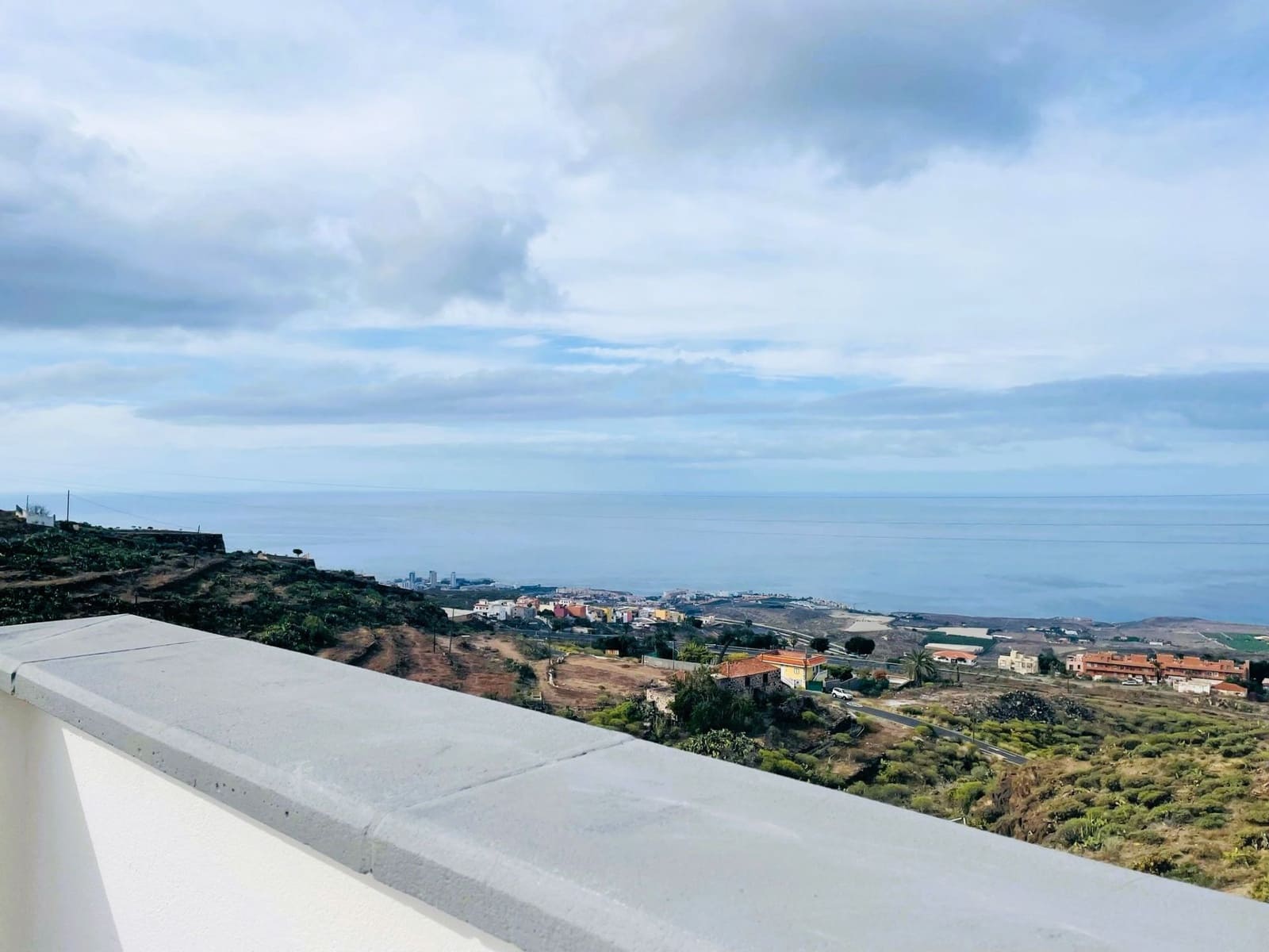 3 soveværelse Semi-Rækkehus til salg i Tijoco Bajo med garage - € 330.000 (Ref: 8809297)