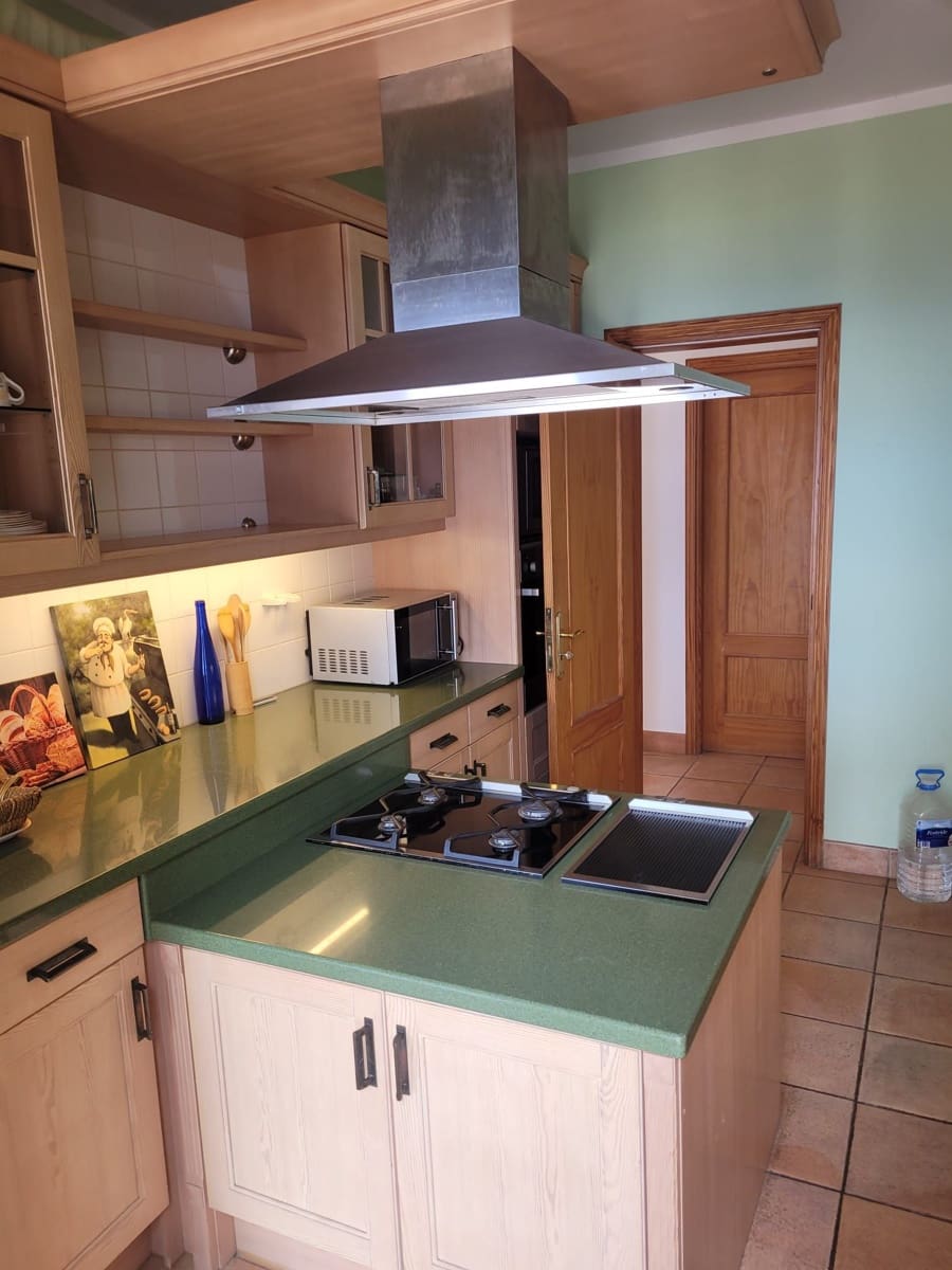 6 soverom Finca/Herregård til salgs i Guia de Isora med svømmebasseng garasje - € 1 200 000 (Ref: 8812171)