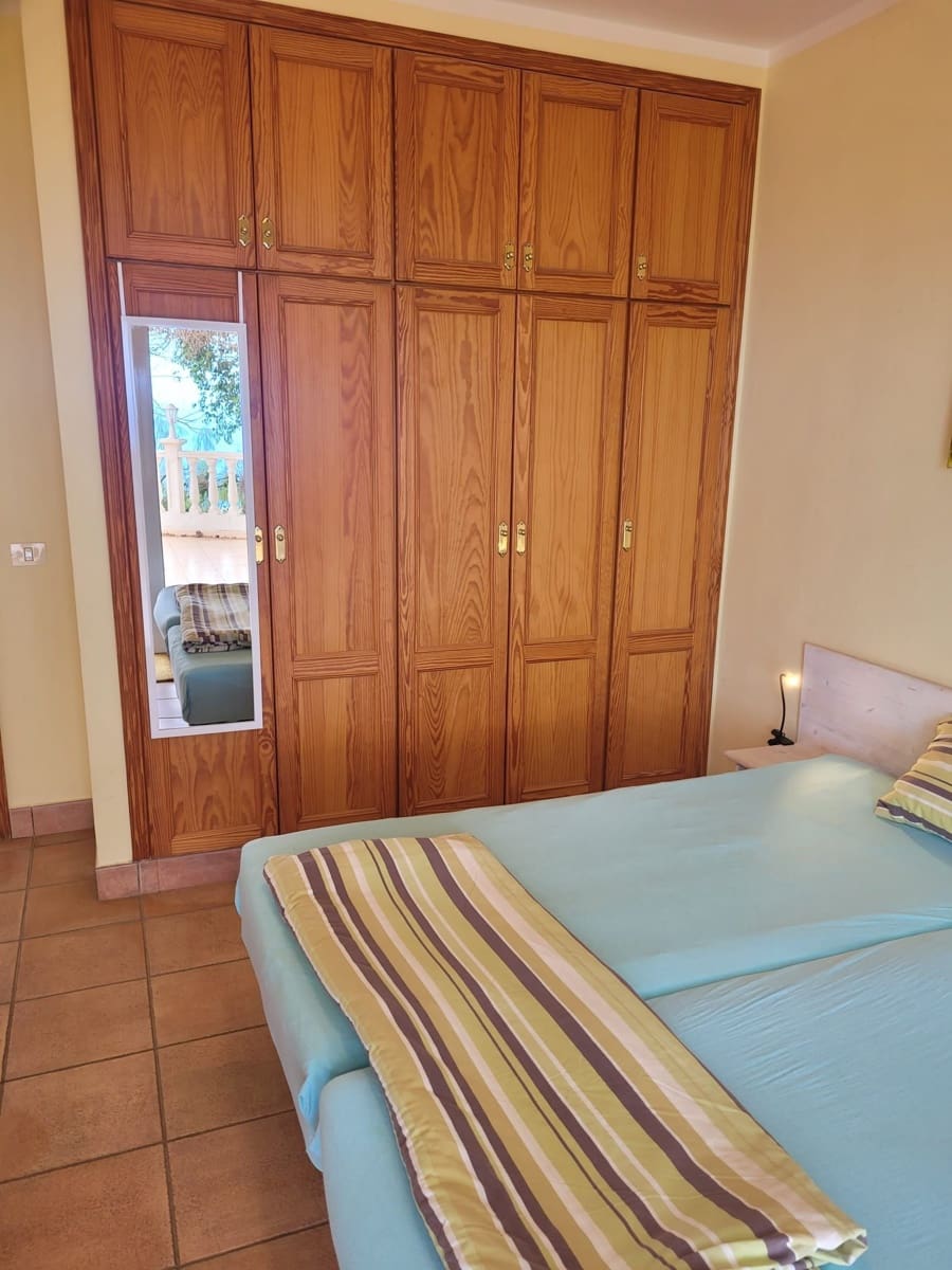 6 soverom Finca/Herregård til salgs i Guia de Isora med svømmebasseng garasje - € 1 200 000 (Ref: 8812171)