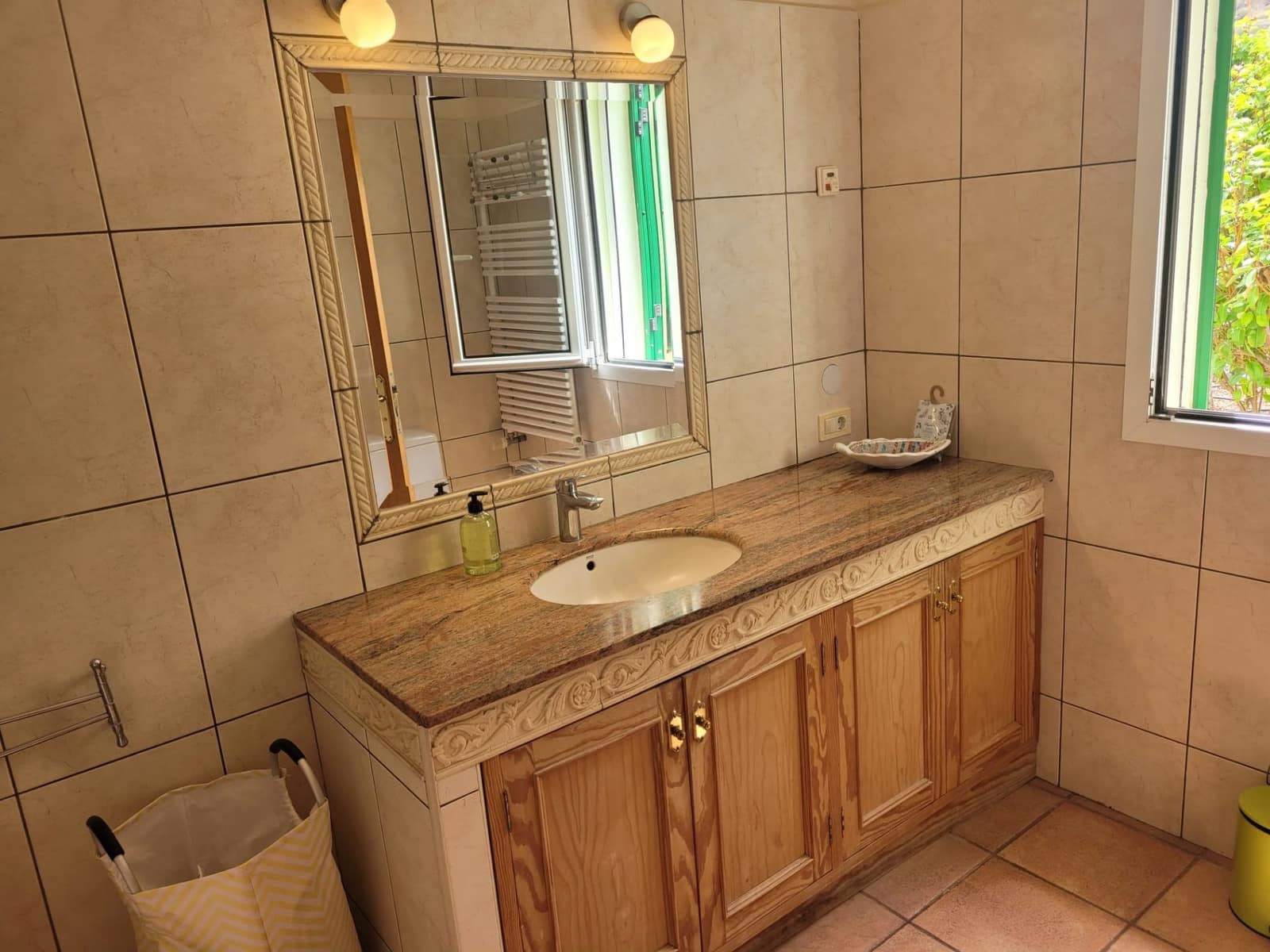 6 soverom Finca/Herregård til salgs i Guia de Isora med svømmebasseng garasje - € 1 200 000 (Ref: 8812171)