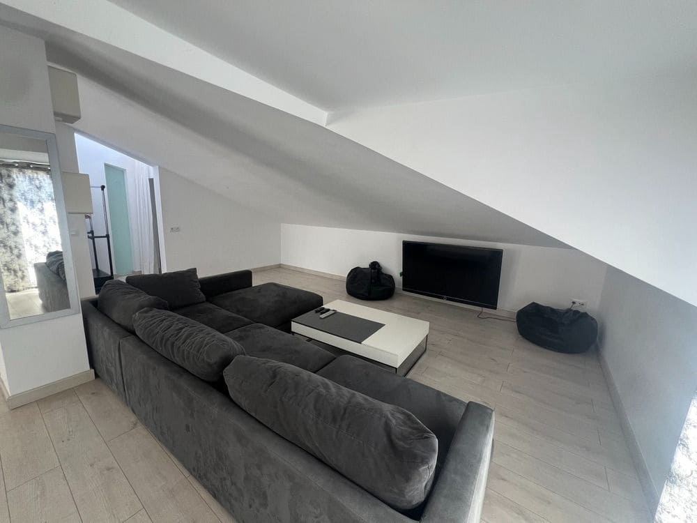 5 quarto Moradia para venda em Costa Adeje com piscina garagem - 1 600 000 € (Ref: 8836365)