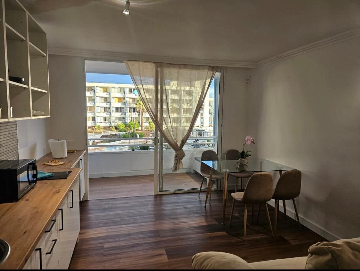 Studio for sale in Golf del Sur with pool - € 169,000 (Ref: 8847111)