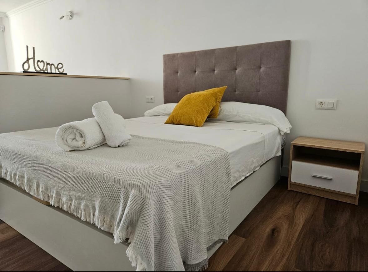 Studio for sale in Golf del Sur with pool - € 169,000 (Ref: 8847111)