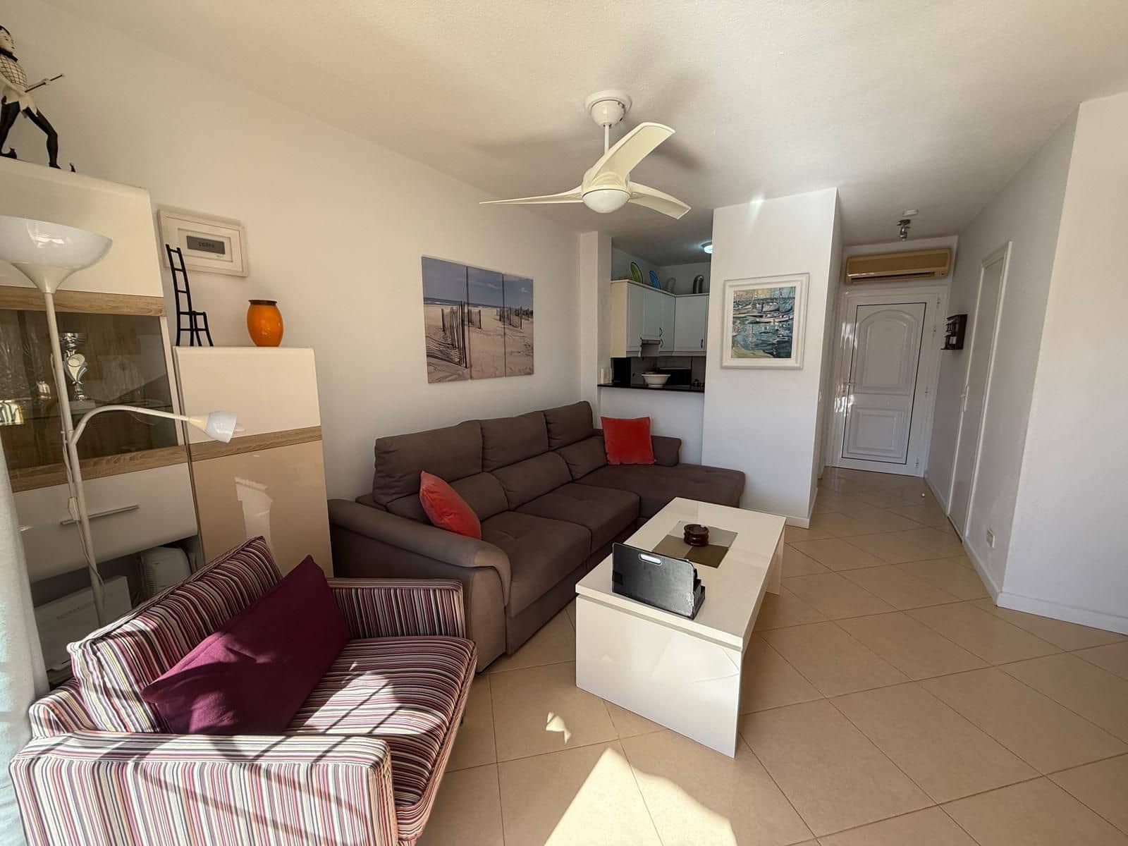 2 soverom Hus til salgs i Costa Adeje med svømmebasseng - € 425 000 (Ref: 8934852)