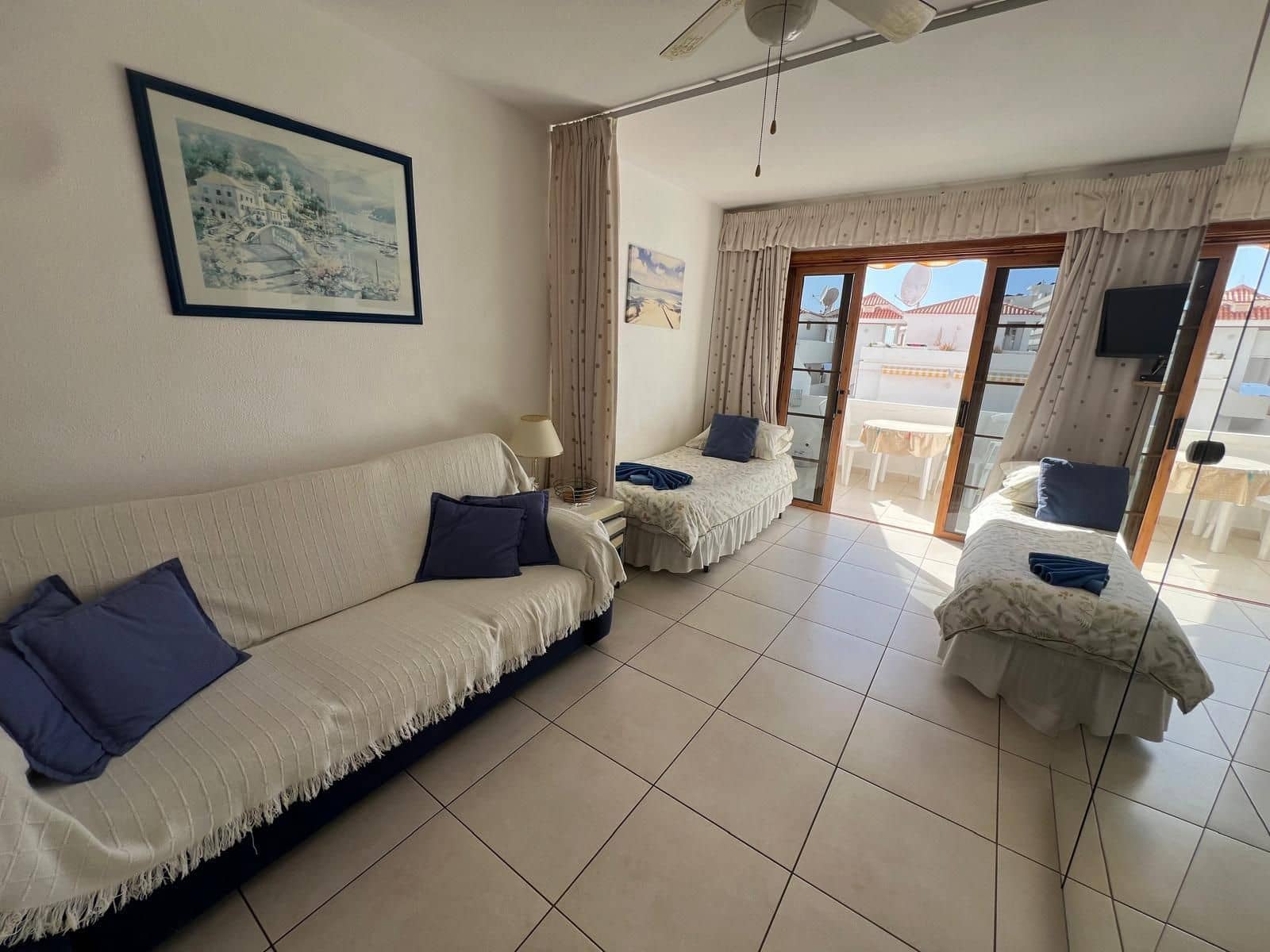 Studio na sprzedaż w Costa Adeje z basenem - 230 500 € (Ref: 8934853)