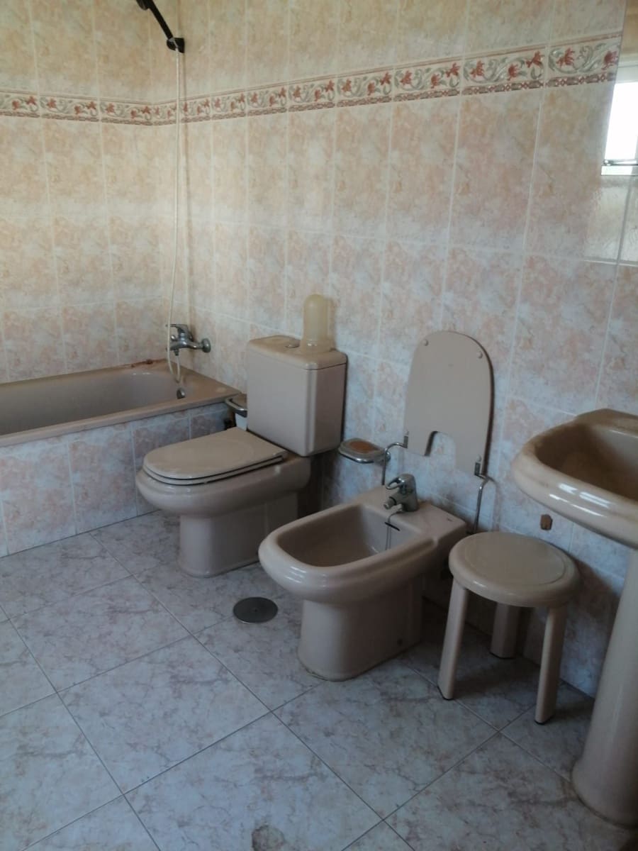 5 chambre Villa/Maison à vendre à Cabo Blanco avec garage - 275 000 € (Ref: 8952437)