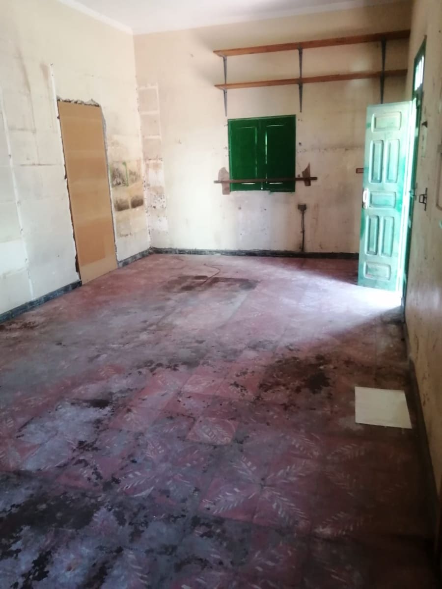 5 chambre Villa/Maison à vendre à Cabo Blanco avec garage - 275 000 € (Ref: 8952437)