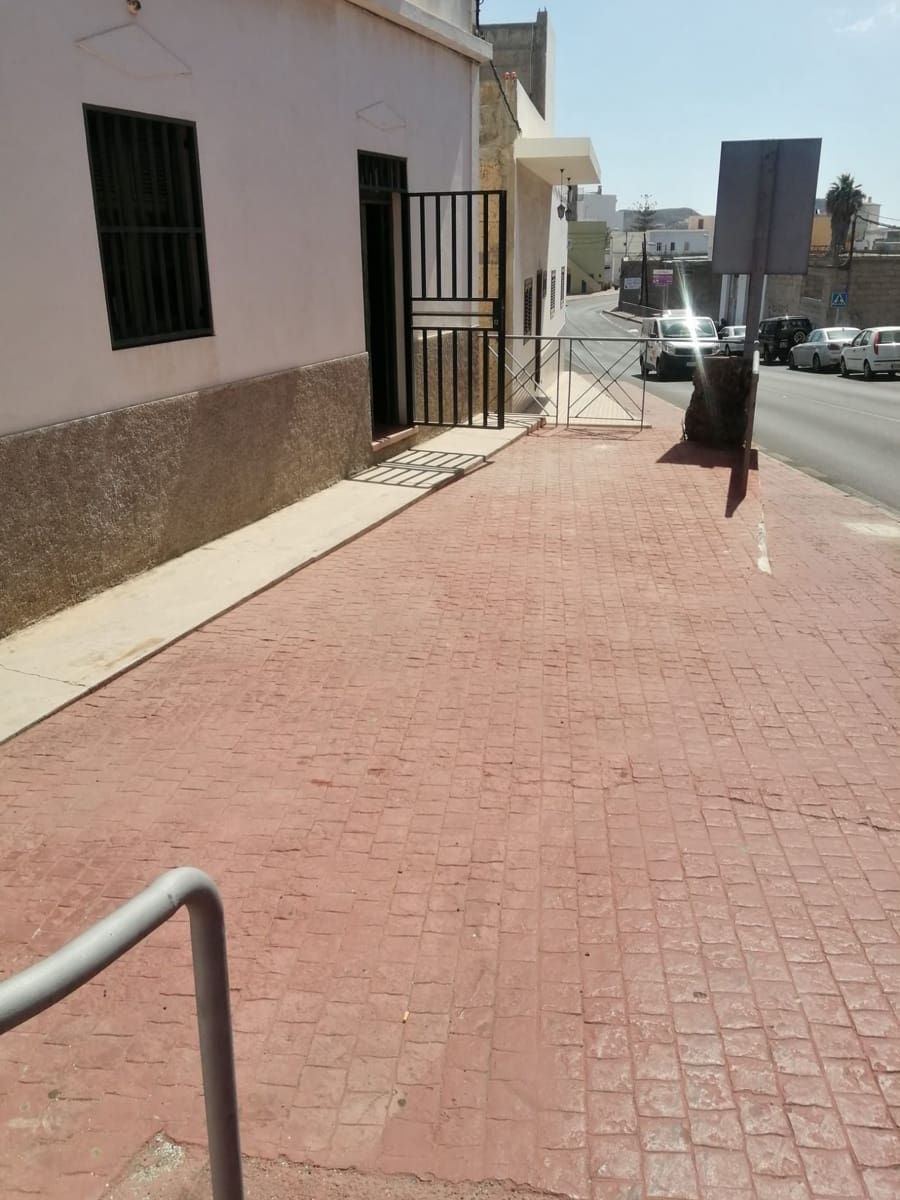 5 chambre Villa/Maison à vendre à Cabo Blanco avec garage - 275 000 € (Ref: 8952437)