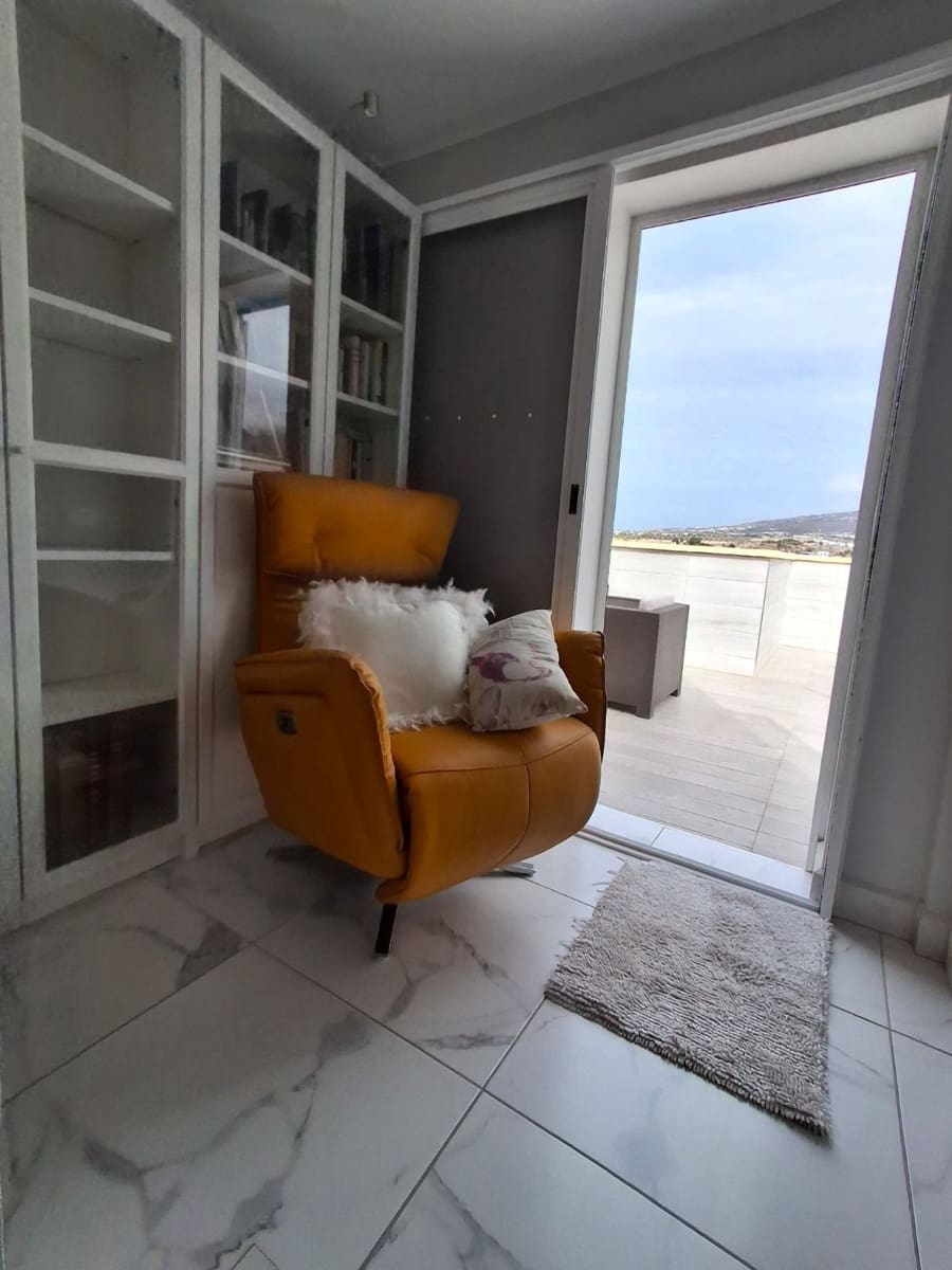 3 soveværelse Villa til salg i El Madronal med swimmingpool garage - € 950.000 (Ref: 8956896)