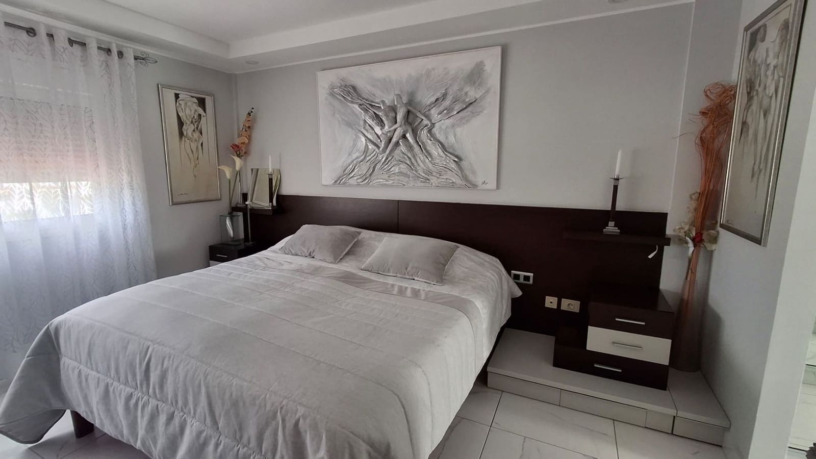 3 soveværelse Villa til salg i El Madronal med swimmingpool garage - € 950.000 (Ref: 8956896)