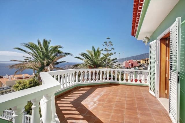 6 soveværelse Villa til salg i Barranco Hondo, Candelaria med swimmingpool garage - € 975.000 (Ref: 8968027)