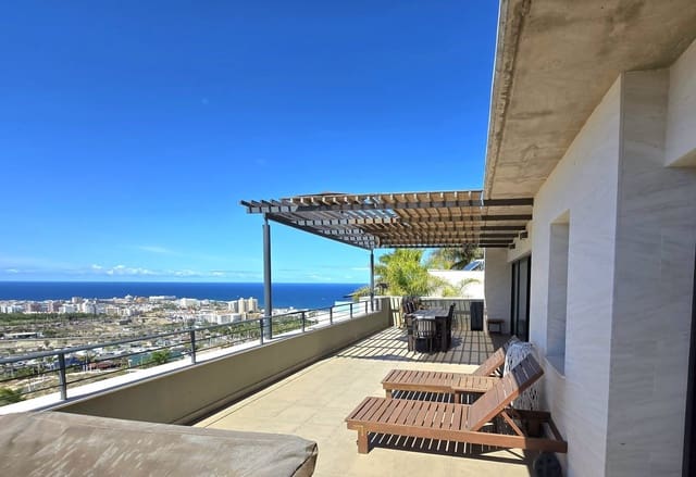 3 soveværelse Lejlighed til salg i San Eugenio Alto, Adeje - € 1.050.000 (Ref: 8985500)