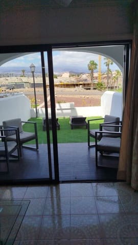 2 slaapkamer Halfvrijstaande villa te koop in Amarilla Golf, San Miguel de Abona met zwembad - € 325.000 (Ref: 8993616)