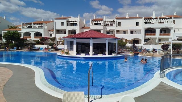 2 slaapkamer Halfvrijstaande villa te koop in Amarilla Golf, San Miguel de Abona met zwembad - € 325.000 (Ref: 8993616)