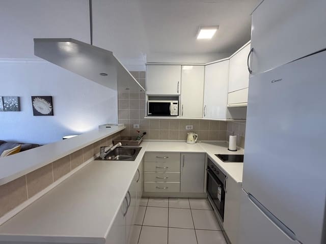 2 chambre Appartement à vendre à San Eugenio Bajo, Adeje avec piscine - 495 000 € (Ref: 9059008)