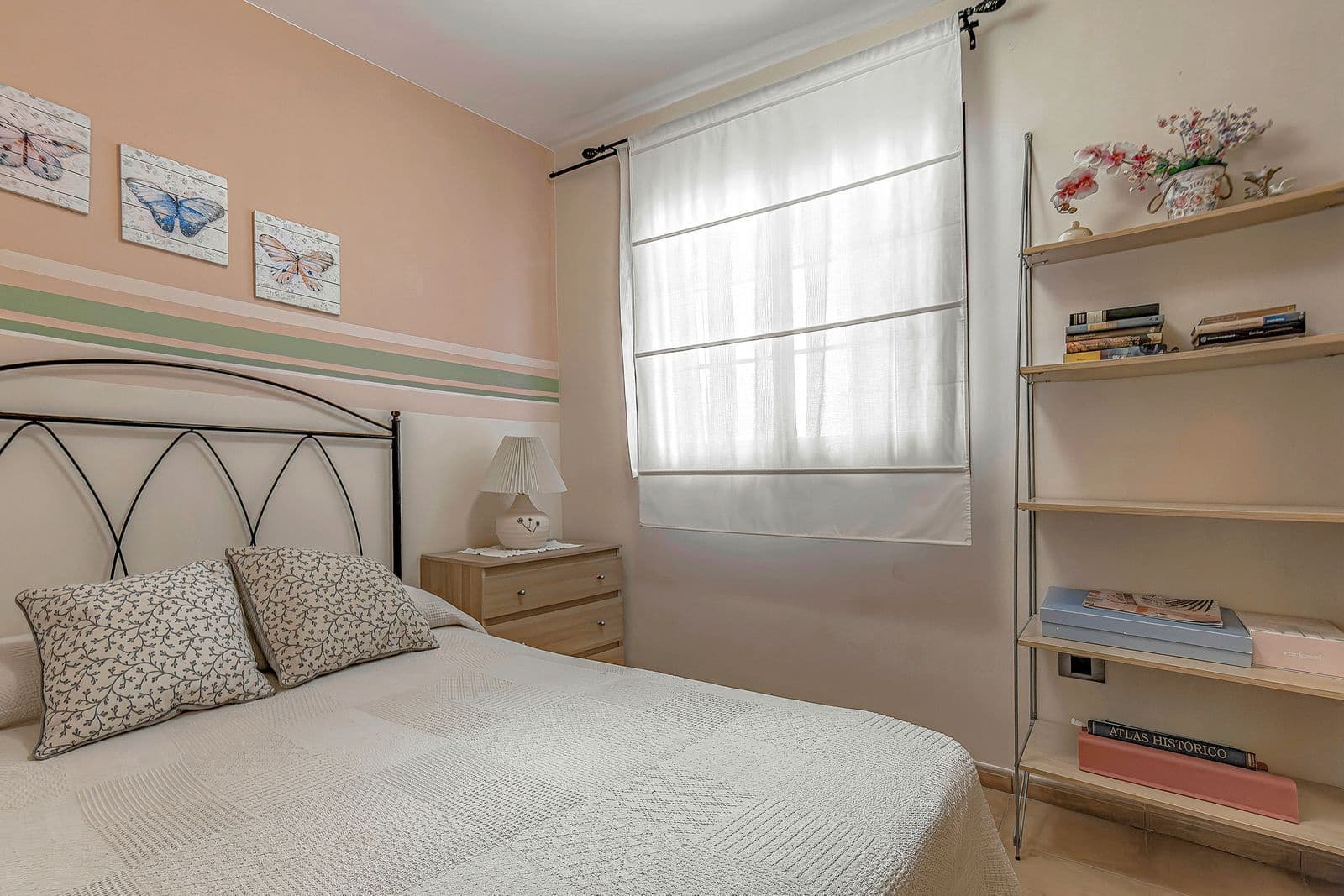 2 soveværelse Lejlighed til salg i El Madronal med swimmingpool garage - € 449.000 (Ref: 9068651)