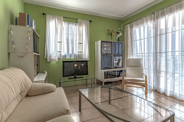 Apartamento de 2 habitaciones en El Madroñal, Adeje en venta con piscina garaje - 449.000 € (Ref: 9068651)