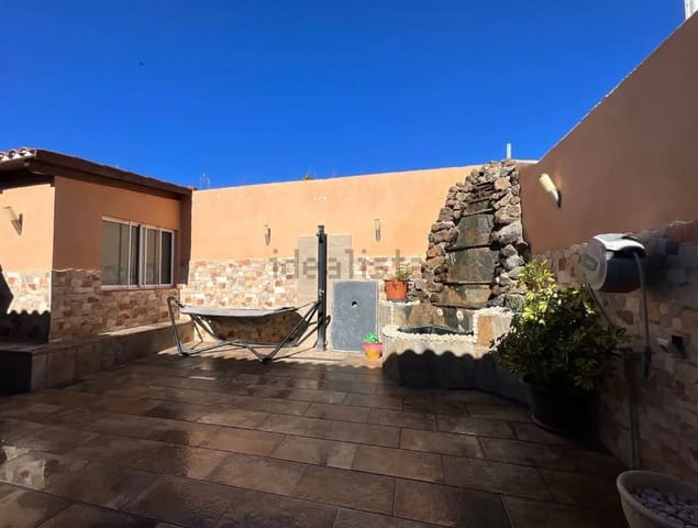 3 soveværelse Lejlighed til salg i San Miguel de Abona med garage - € 320.000 (Ref: 9074876)