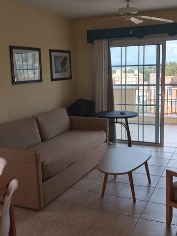 1 soveværelse Penthouse til salg i Los Cristianos, Arona med swimmingpool - € 295.000 (Ref: 9110073)