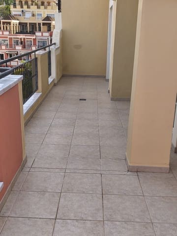 1 soveværelse Penthouse til salg i Los Cristianos, Arona med swimmingpool - € 295.000 (Ref: 9110073)