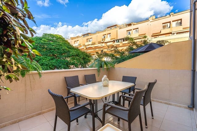 3 sypialnia Dom na sprzedaż w Costa Adeje, Adeje z basenem garażem - 415 000 € (Ref: 9113923)