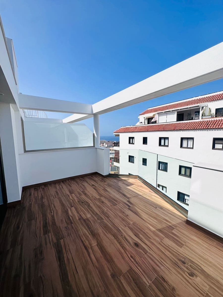 2 quarto Casa em Banda para venda em Puerto Santiago com piscina - 475 000 € (Ref: 9113926)