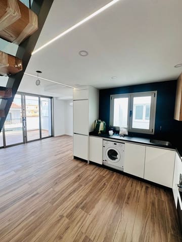 2 slaapkamer Huis te koop in Puerto Santiago, Santiago del Teide met zwembad - € 475.000 (Ref: 9113926)