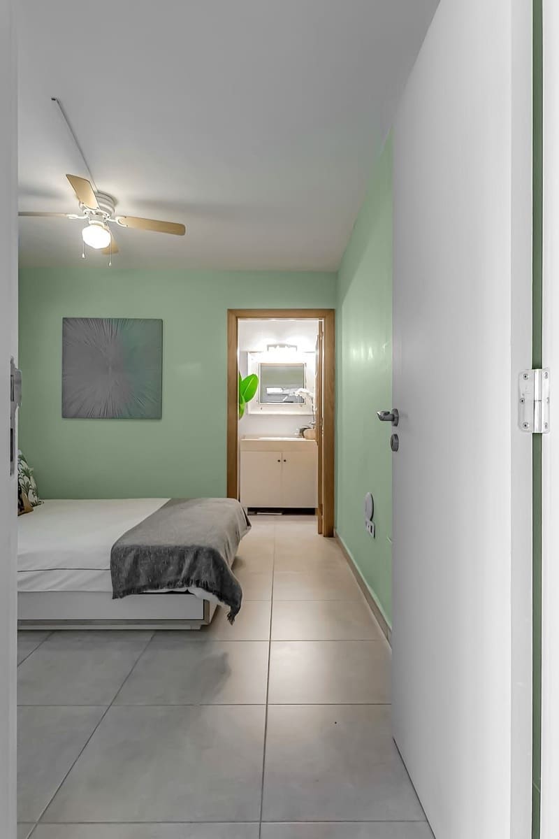 3 bedroom Semi-detached Villa for sale in Fanabe with pool garage - € 940,500 (Ref: 9124662)