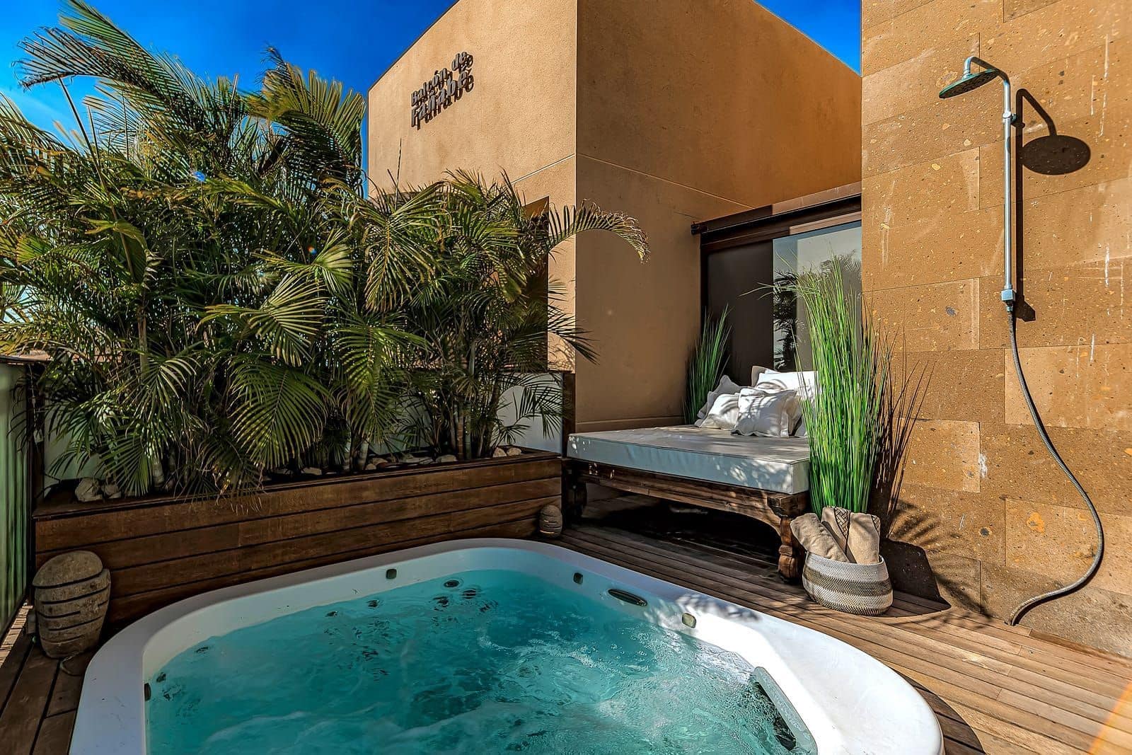 3 bedroom Semi-detached Villa for sale in Fanabe with pool garage - € 940,500 (Ref: 9124662)